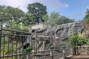 Monumen Kresek