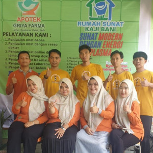 Tim dan Staf 